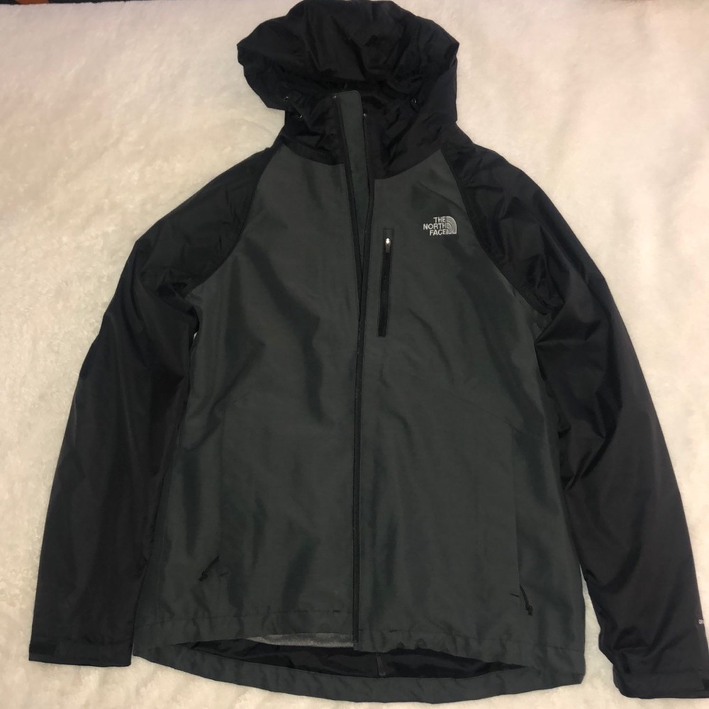 Women’s north face jacket size medium